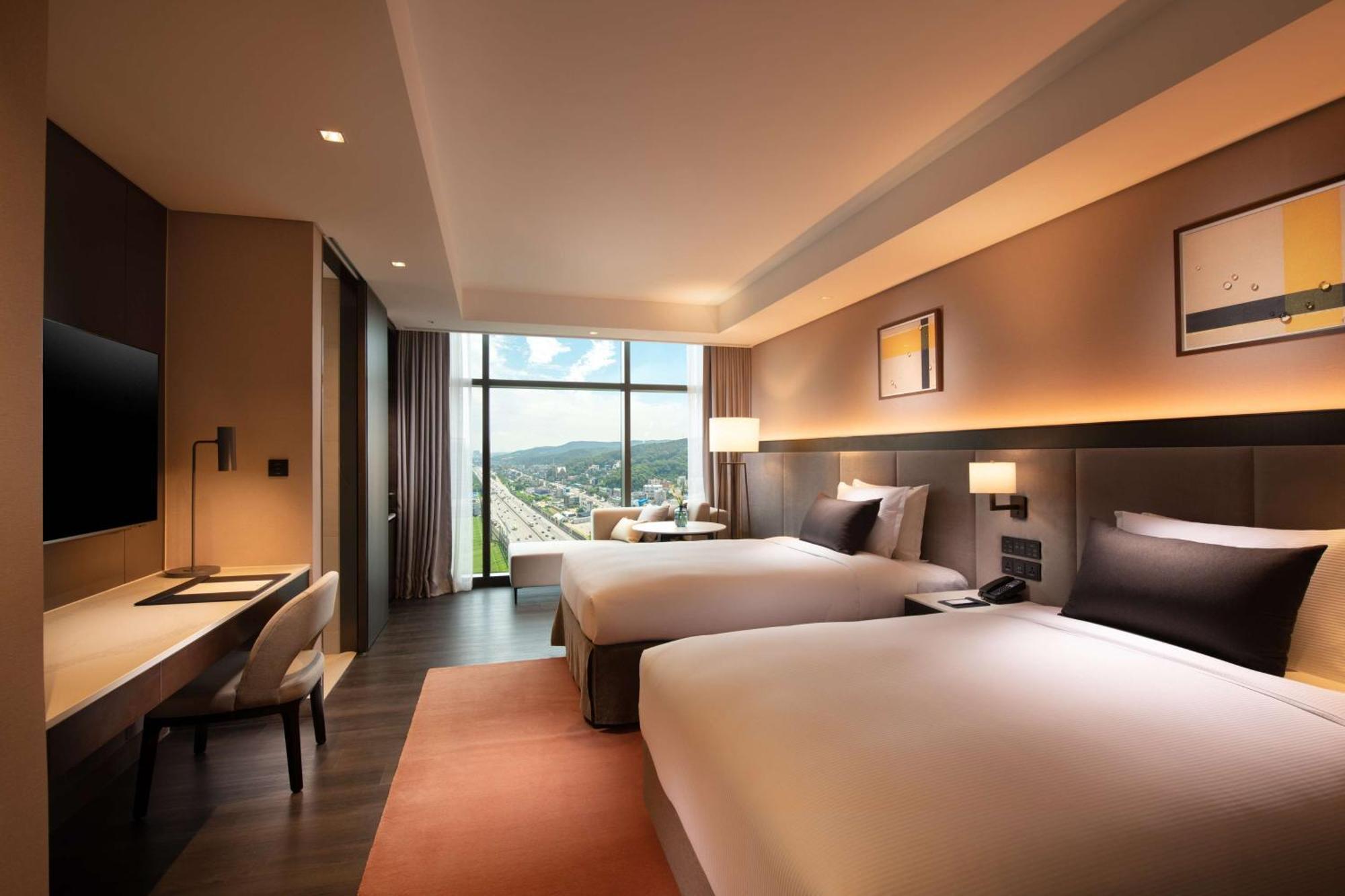 Doubletree By Hilton Seoul Pangyo Hotel Seongnam Exterior photo