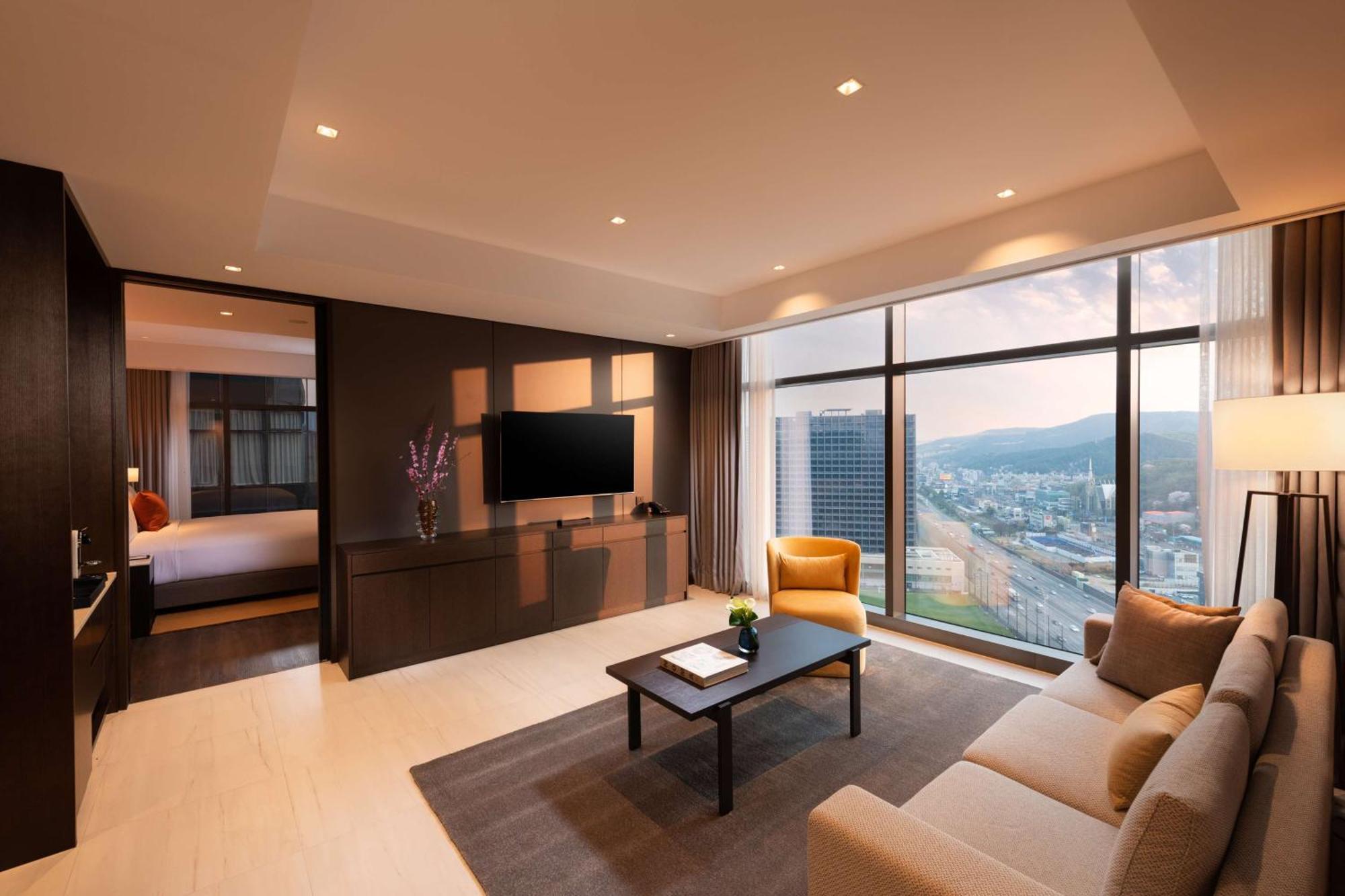 Doubletree By Hilton Seoul Pangyo Hotel Seongnam Exterior photo