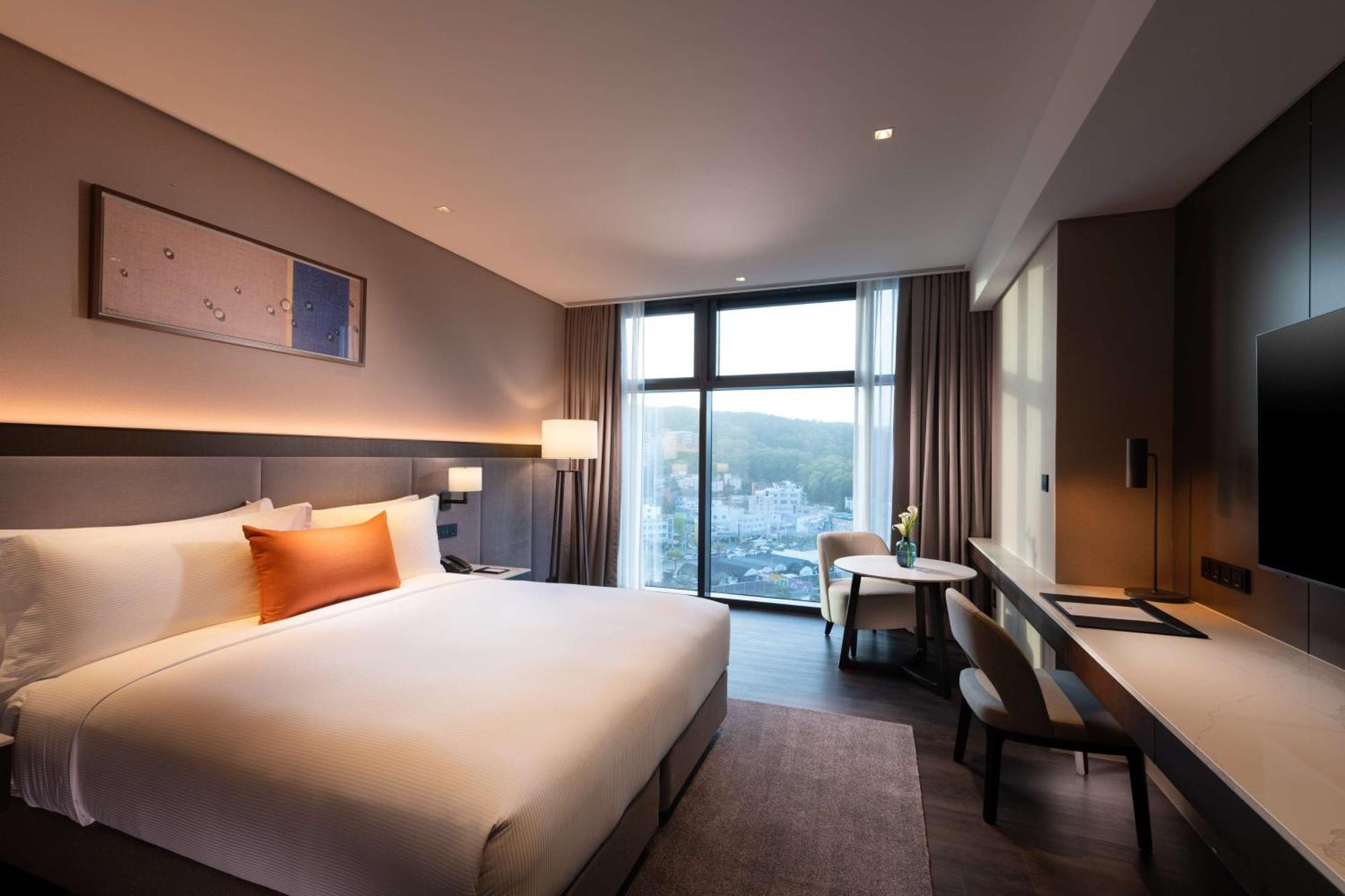 Doubletree By Hilton Seoul Pangyo Hotel Seongnam Exterior photo