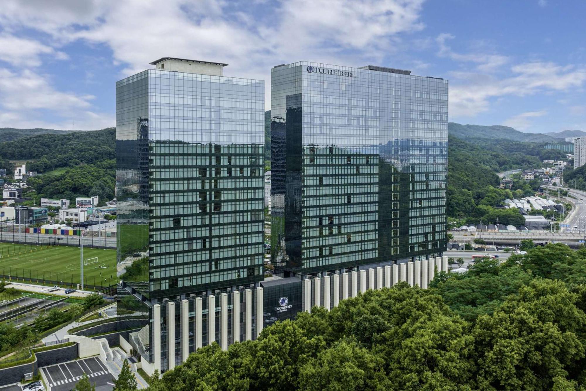 Doubletree By Hilton Seoul Pangyo Hotel Seongnam Exterior photo